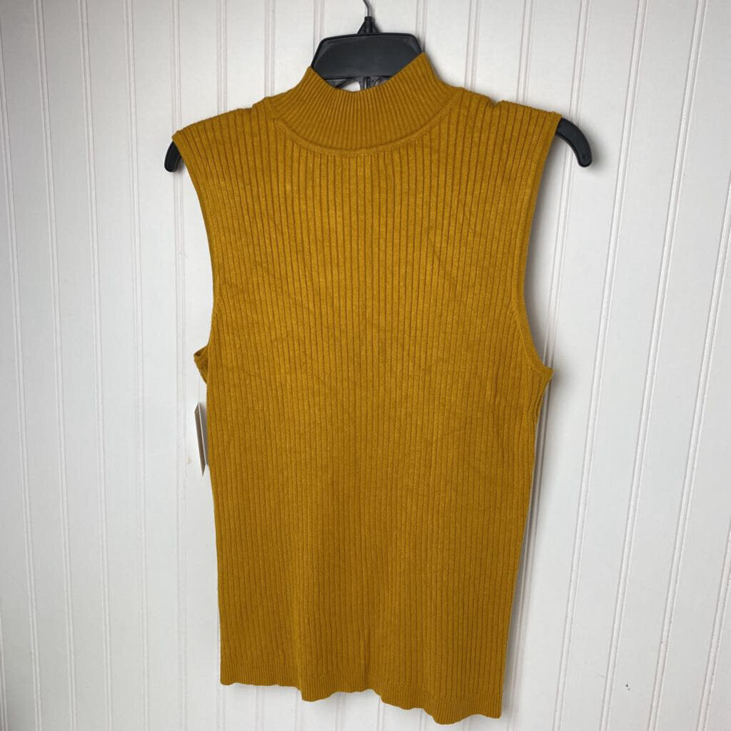 RIBBED MOCK NECK TOP