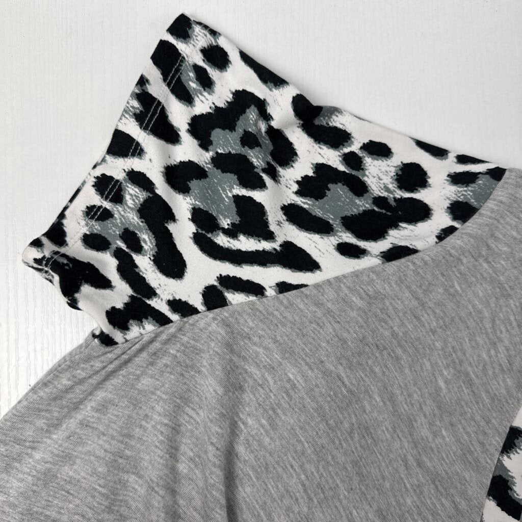 T-SHIRT WITH POCKET