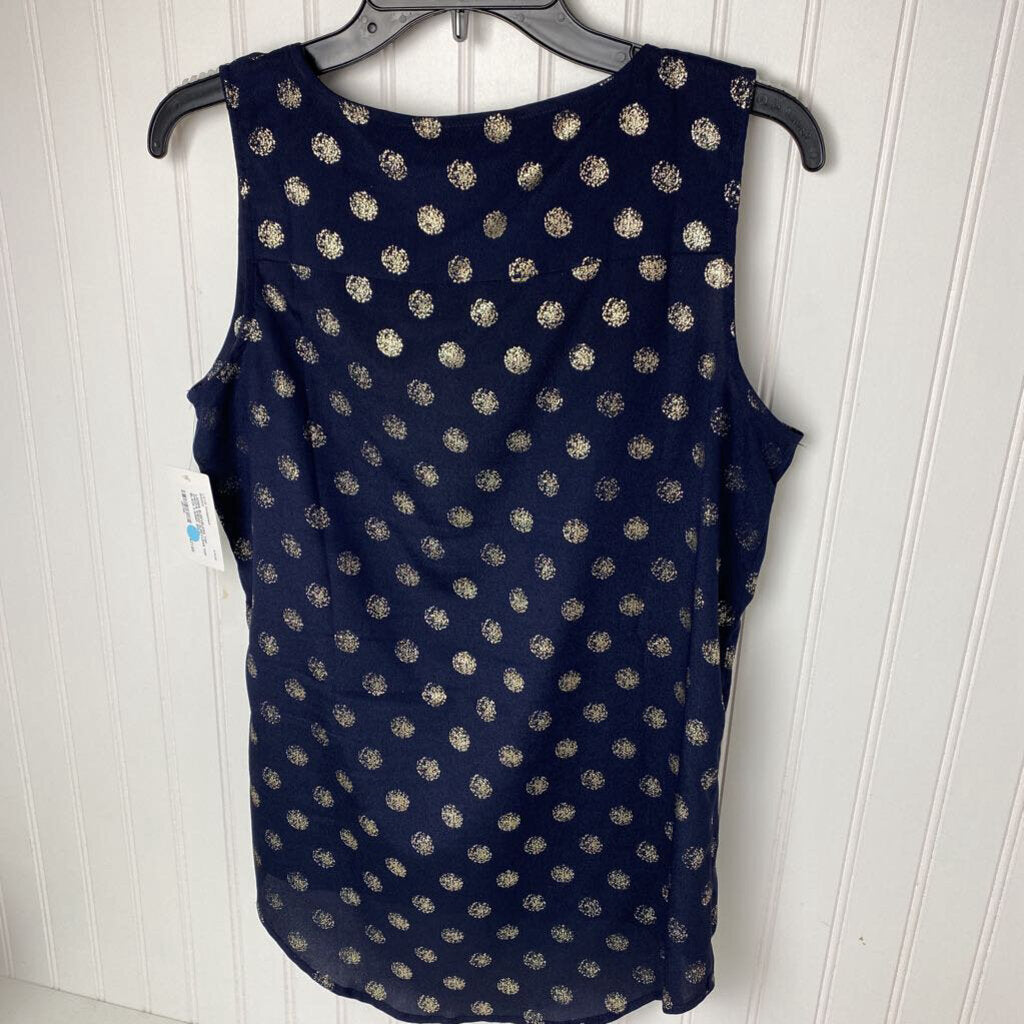 SHEAR SLEEVLESS TOP
