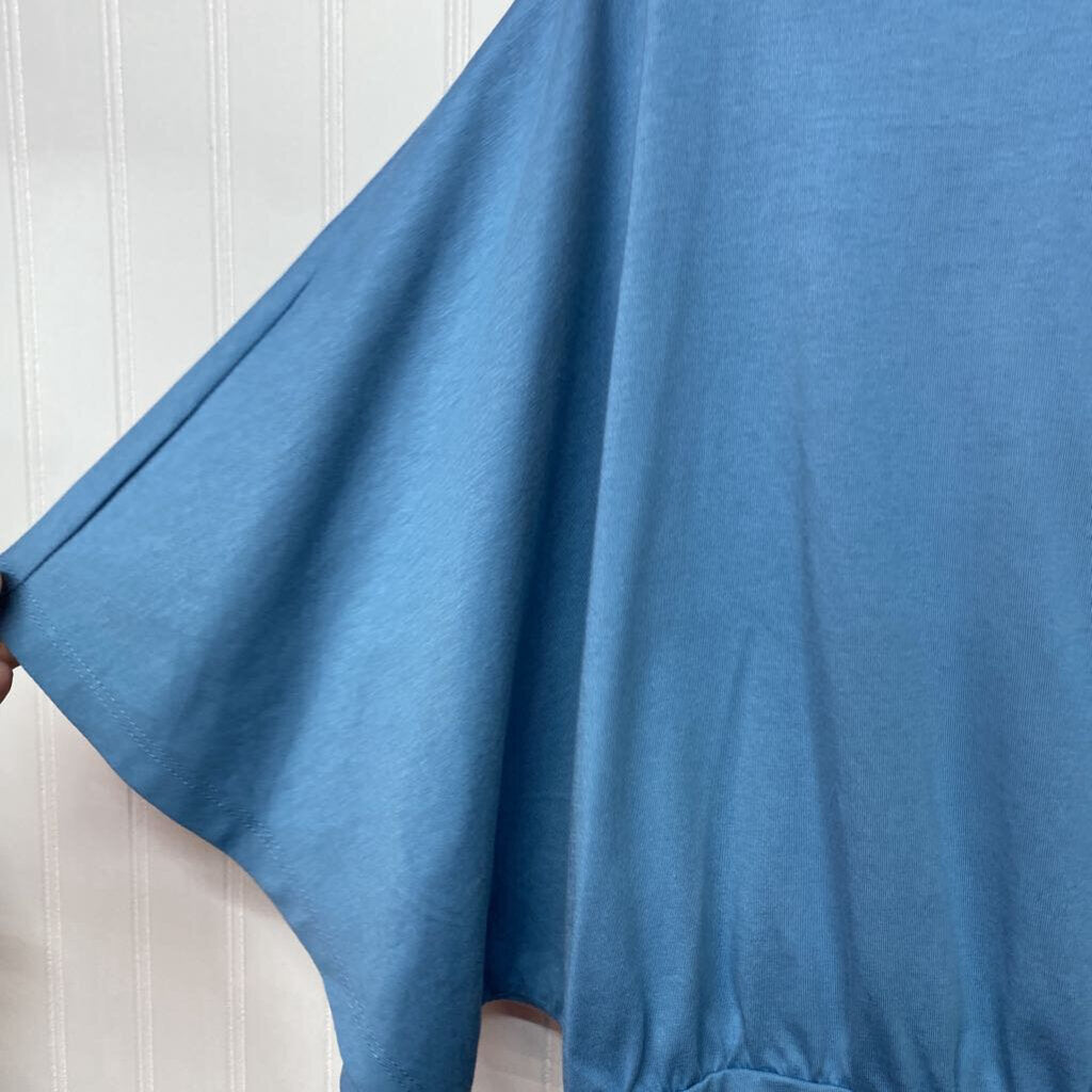 GATHERED WAIST SHORT SLEEVED