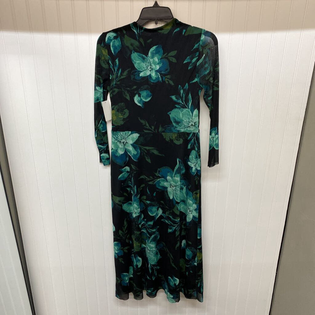 LONG SLEEVE V NECK DRESS