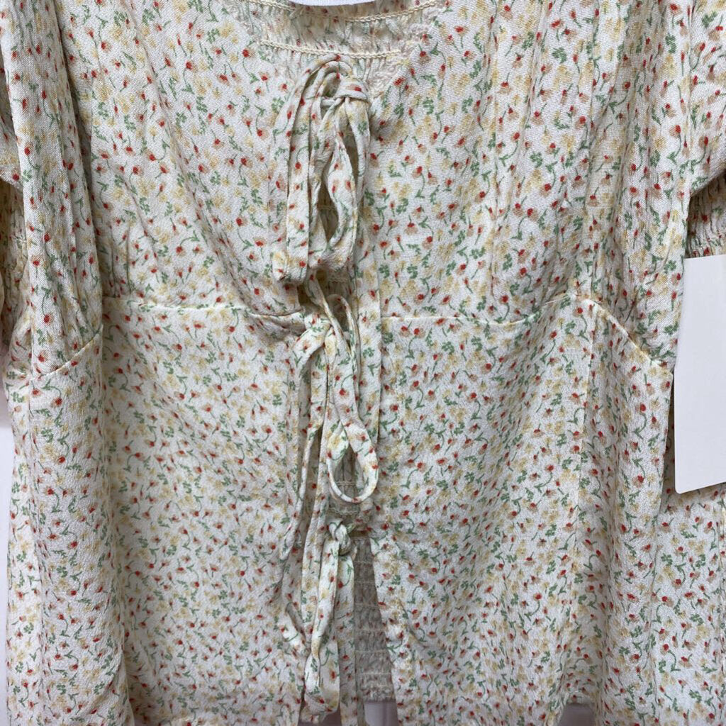 PUFFY SHORT SLEEVED
