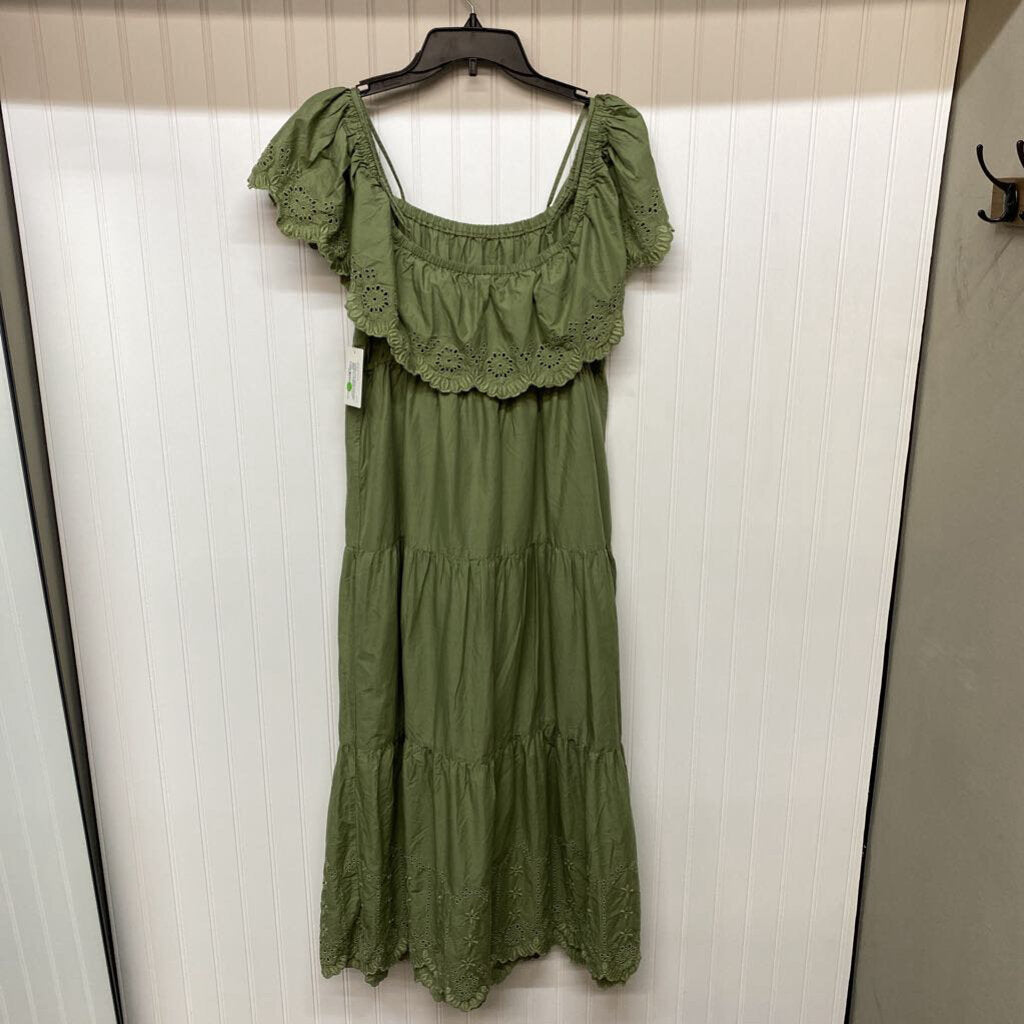 SLEEVELESS LONG DRESS