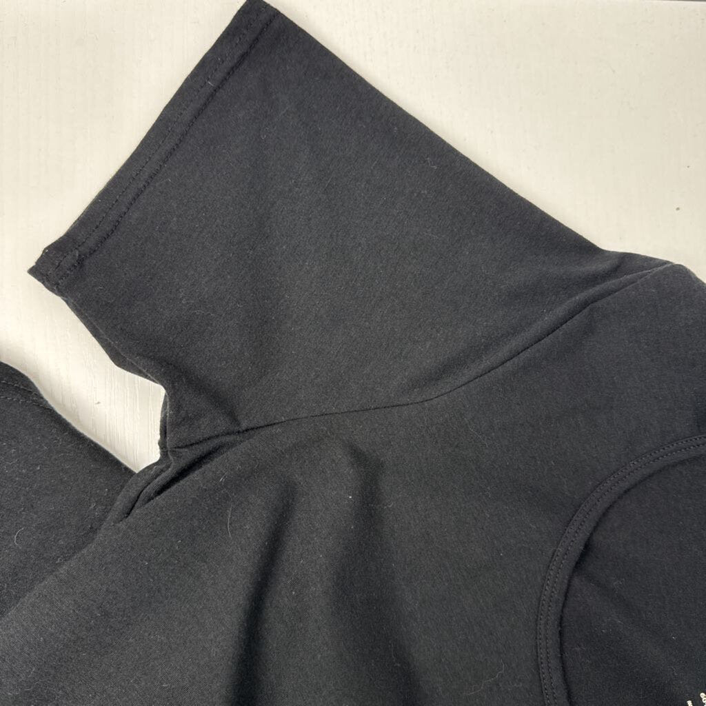 SCOOP NECK SHORT SLEEVED