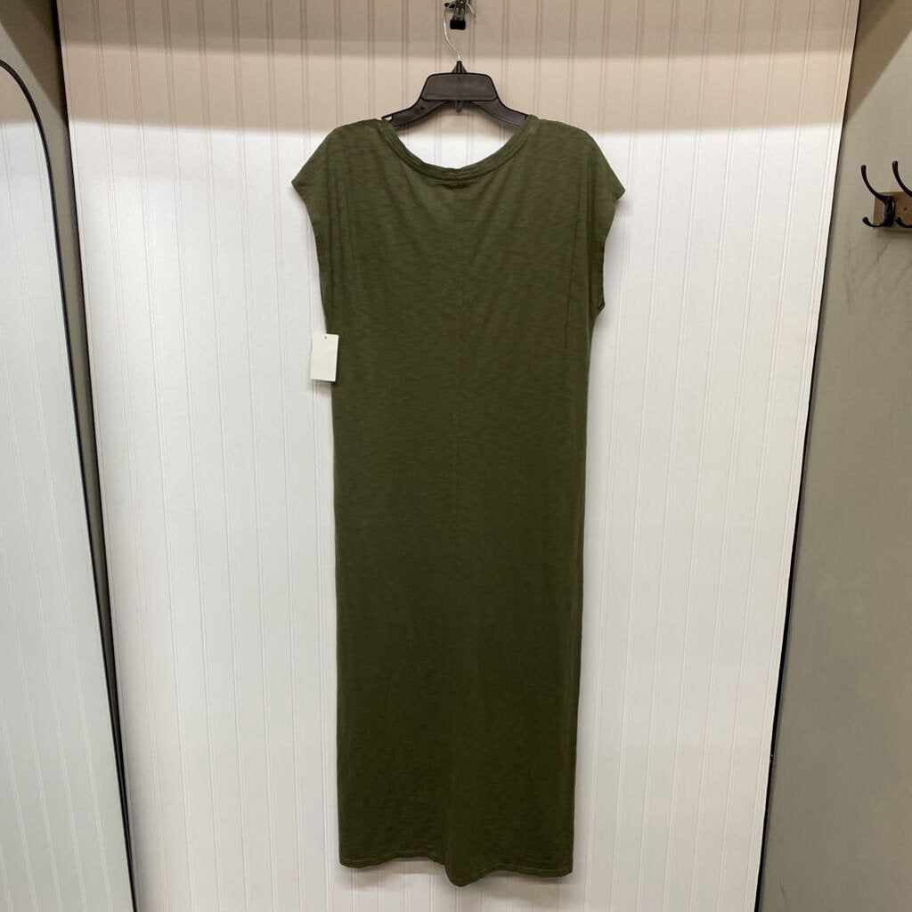 KNIT DRESS