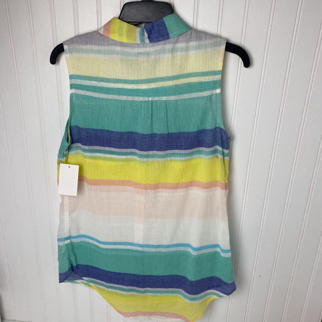 BUTTON DOWN SLEEVELESS BLOUSE