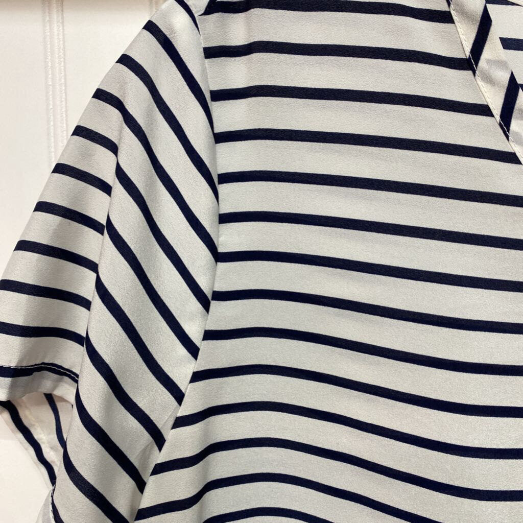 SHORT SLEEVE STRIPED SHIRT
