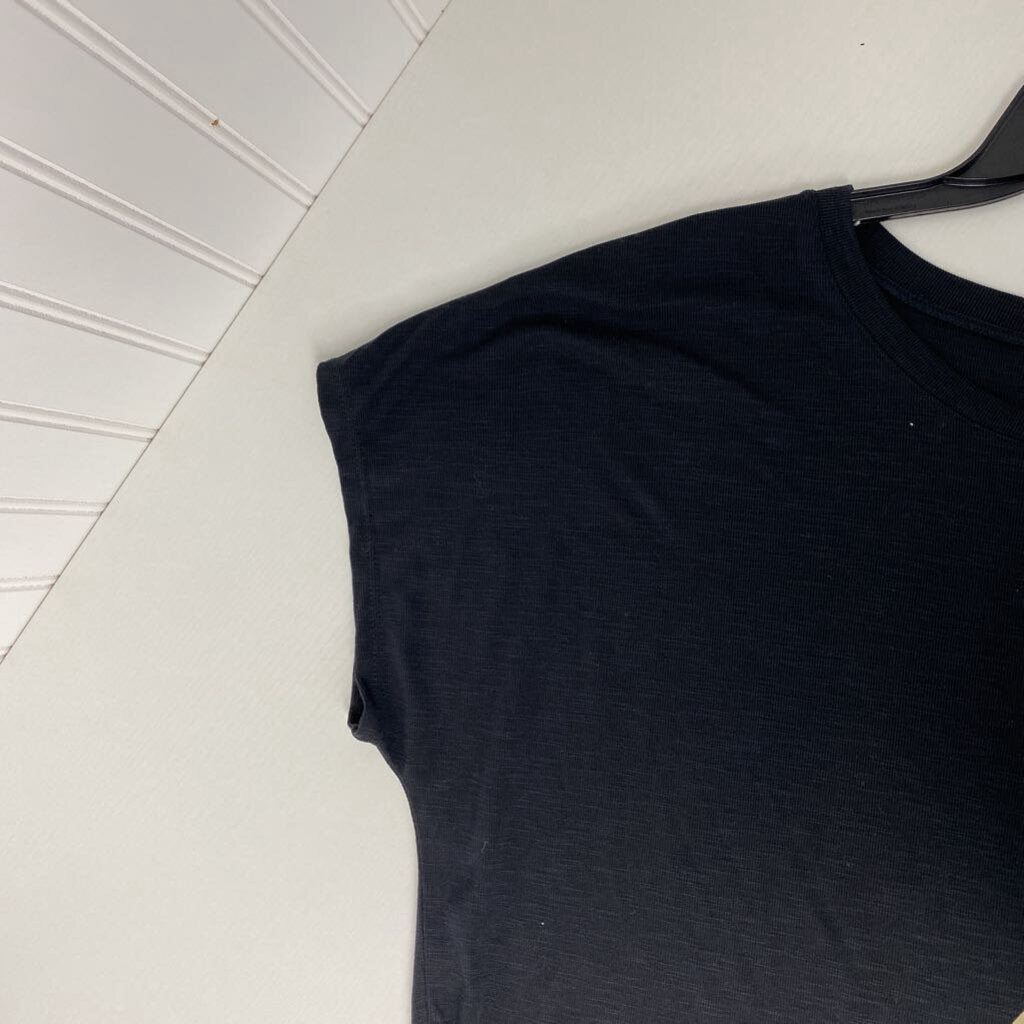 SHORT SLEEVE TEE