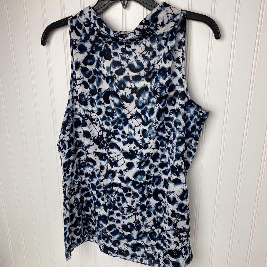 SLEEVELESS TOP