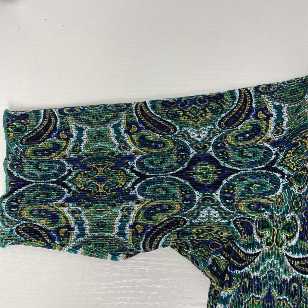 GREEN DRESS SHIRT HALF SLEEVE