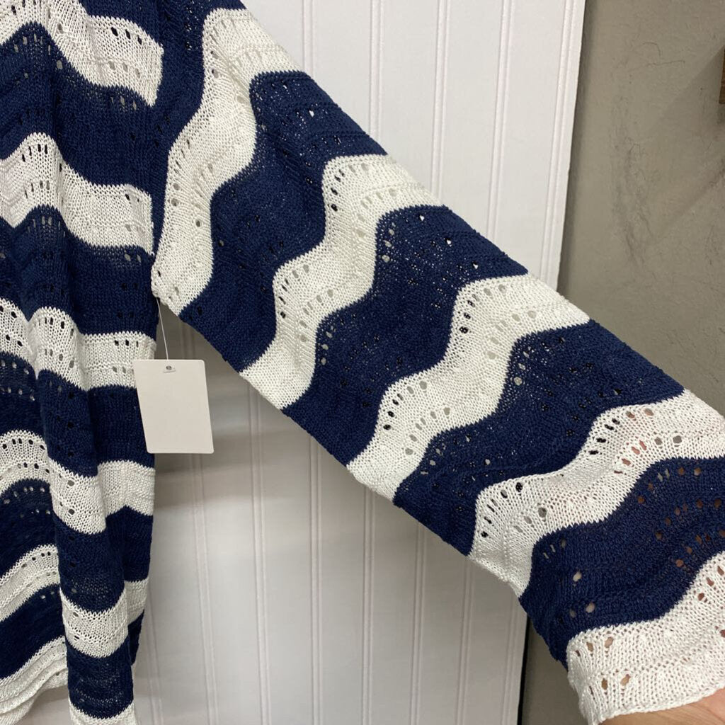 LIGHTWEIGHT SUMMER SWEATER