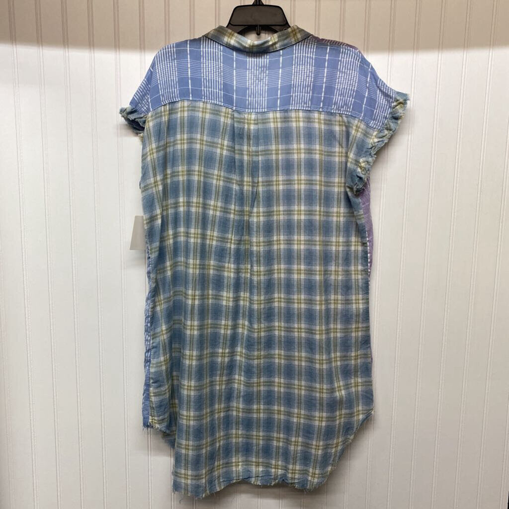 SHORT SLEEVE BUTTON UP DRESS