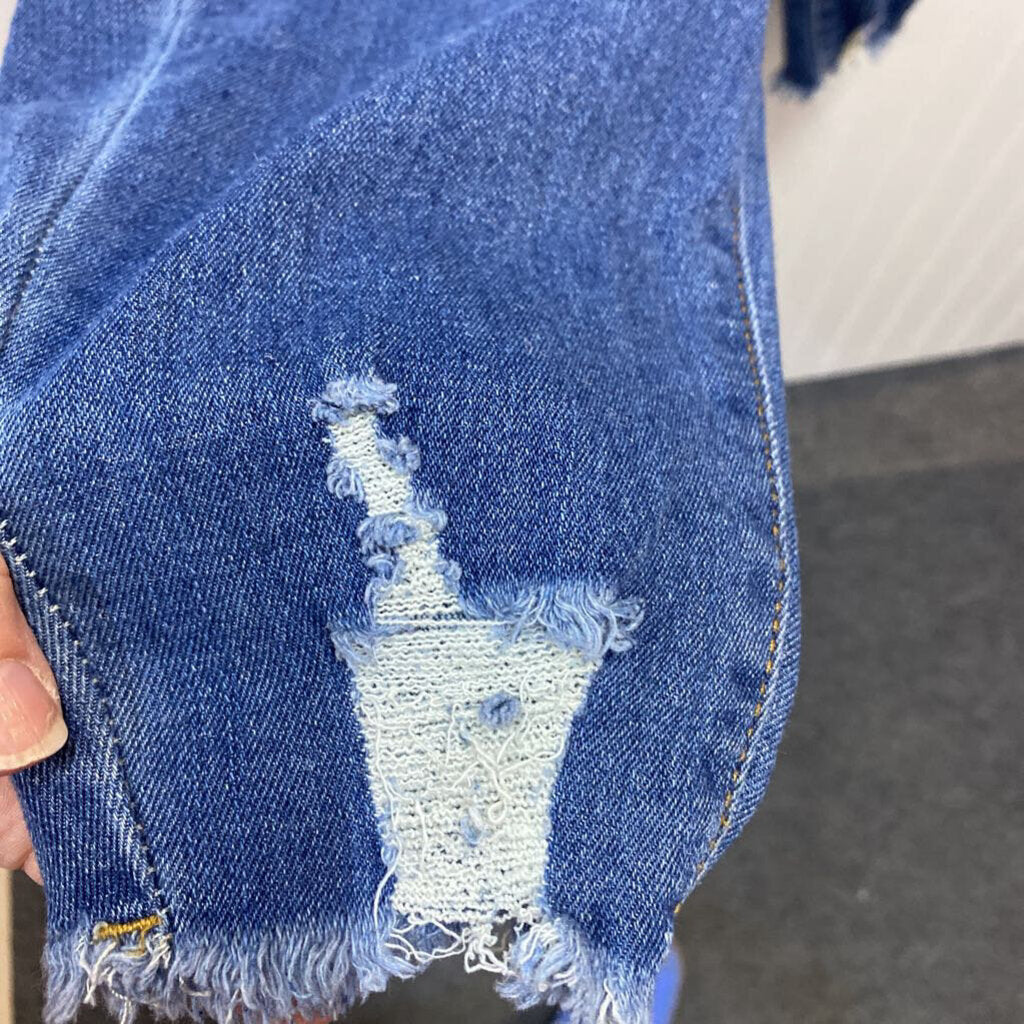 FRAYED HEM JEANS