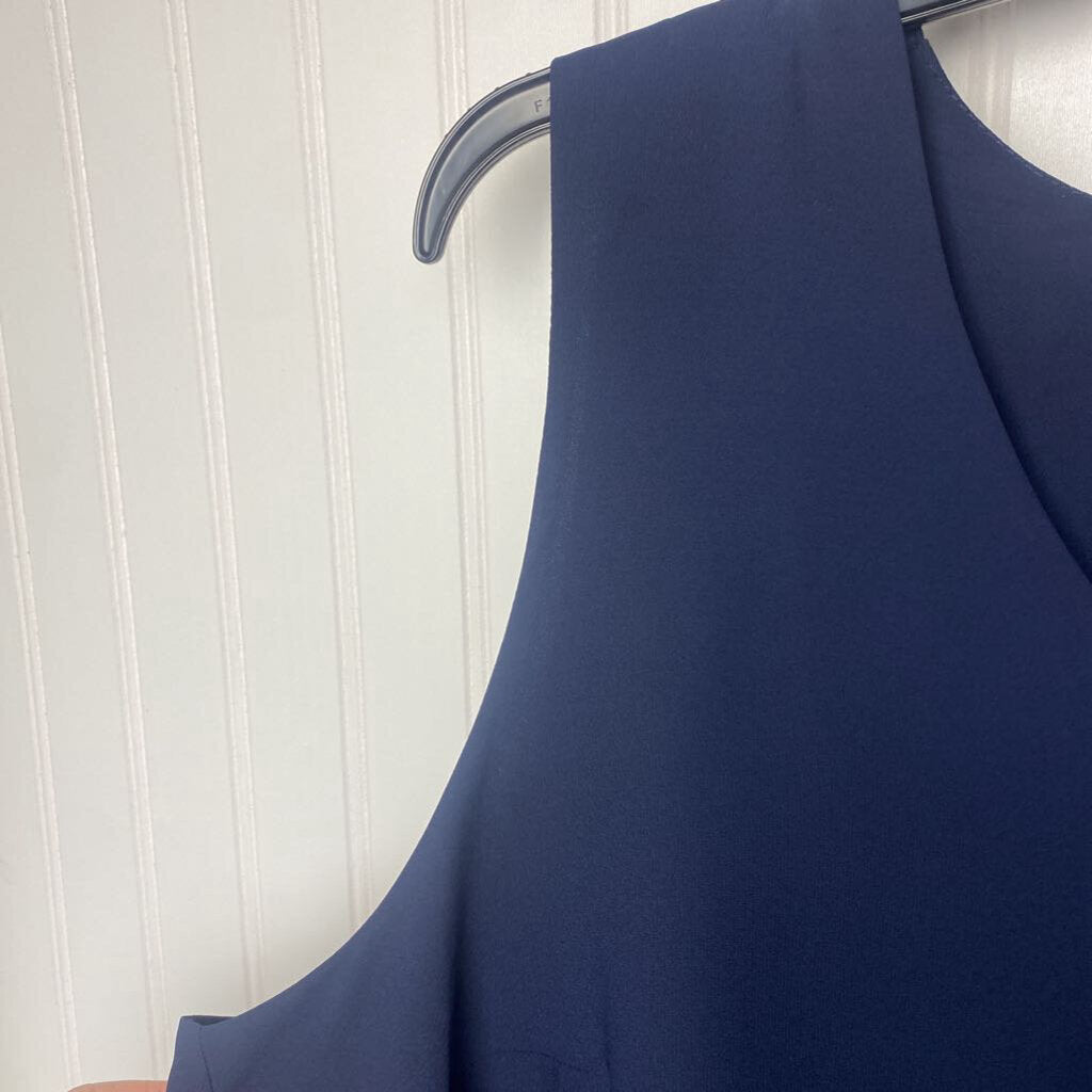 SLEEVELESS DRESS TOP