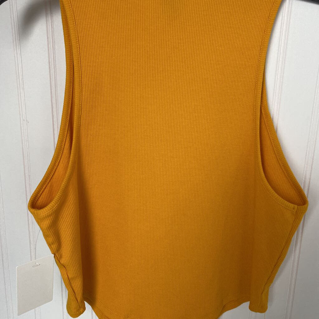 CROPPED TANK TOP