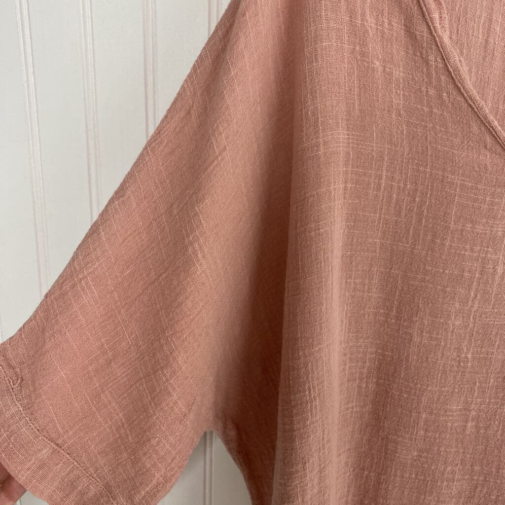 BASIC SHORT SLEEVE TOP