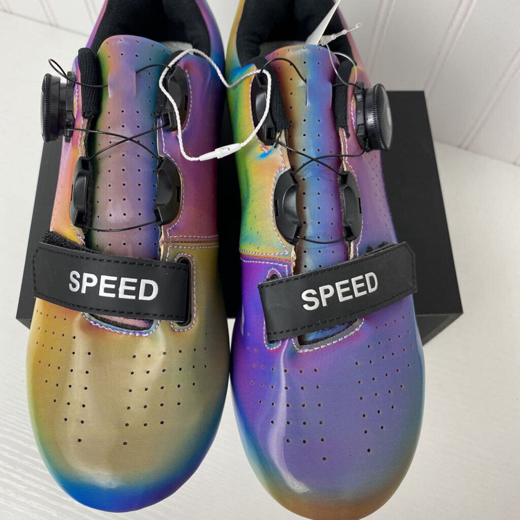 CYCLING SHOES