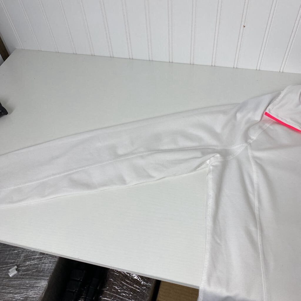 1/4 ZIP PULLOVER