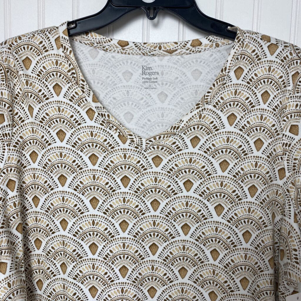 SHORT SLEEVE V NECK TEE