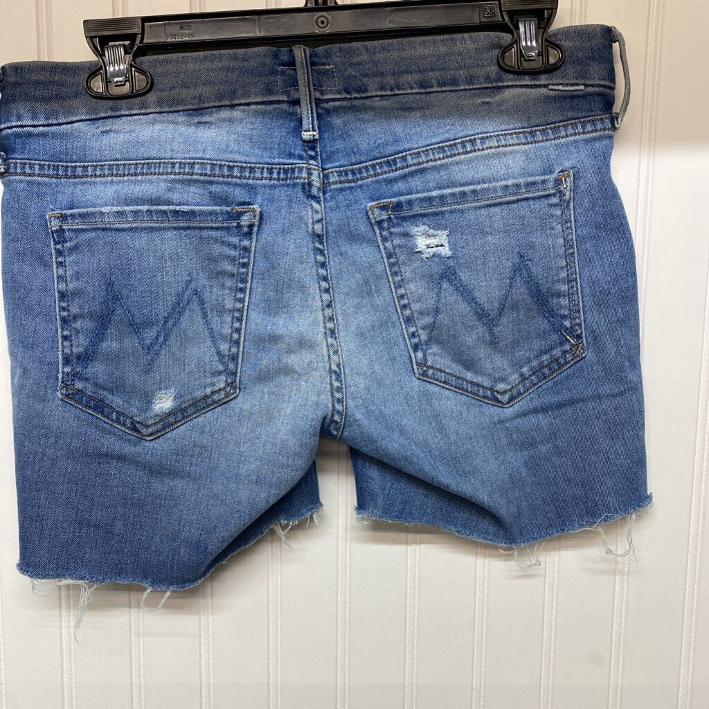 FLAT FRONT MOM SHORTS