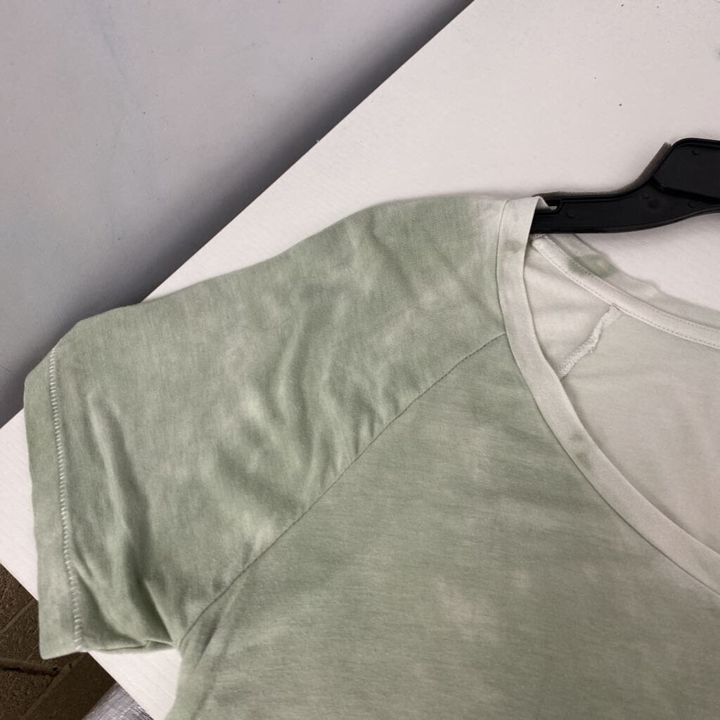 SHORT SLEEVE TEE