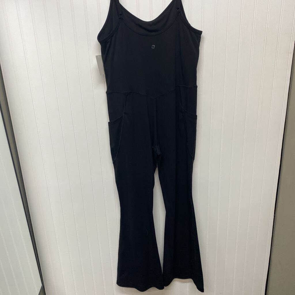 LADIES ATHLETIC JUMPER