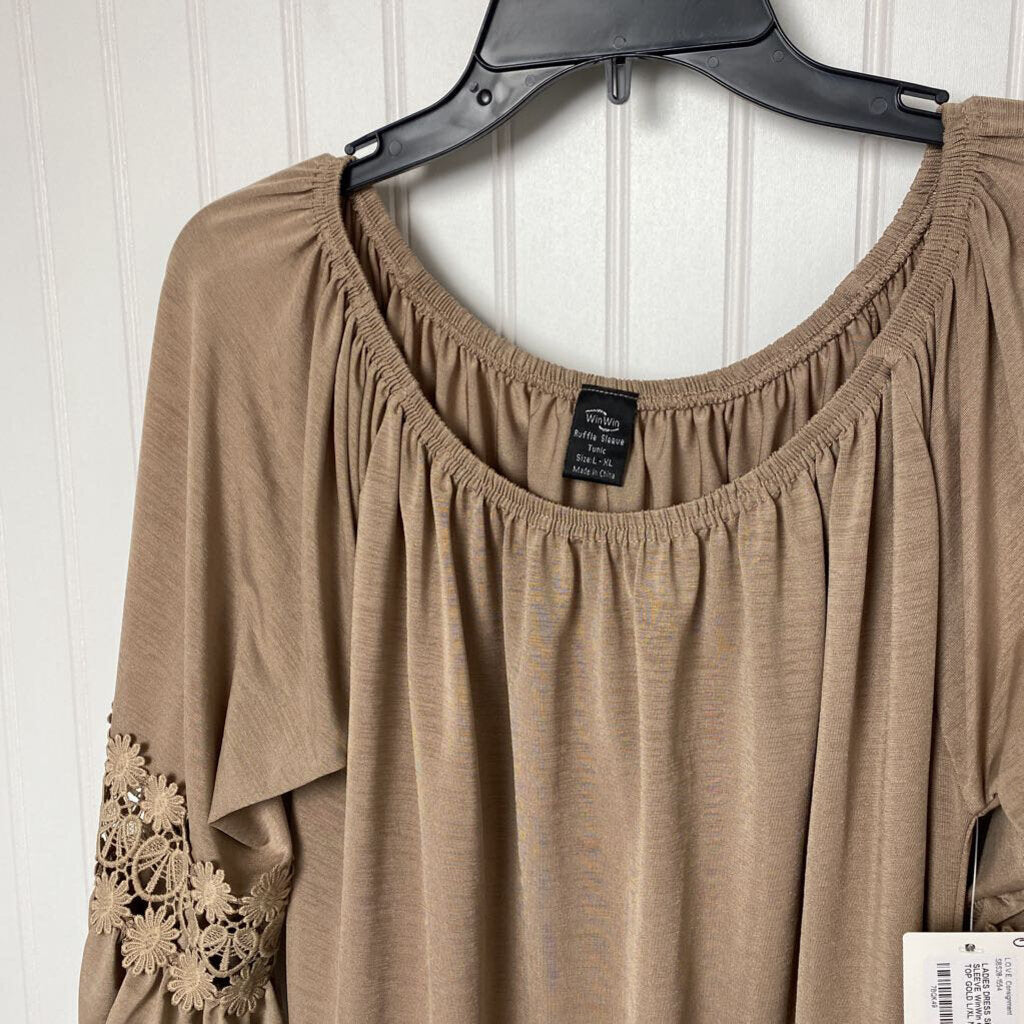 QUARTER SLEEVE TOP