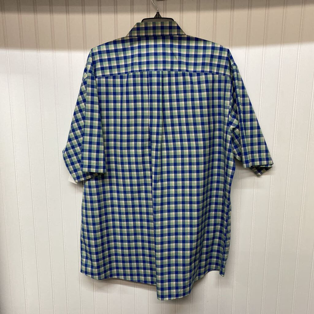 SHORT SLEEVED BUTTON DOWN