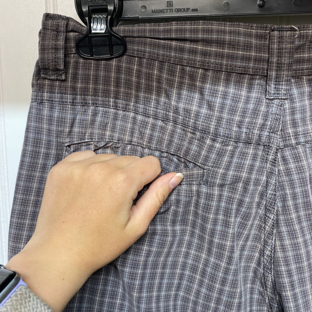 PLAID CARGO SHORTS