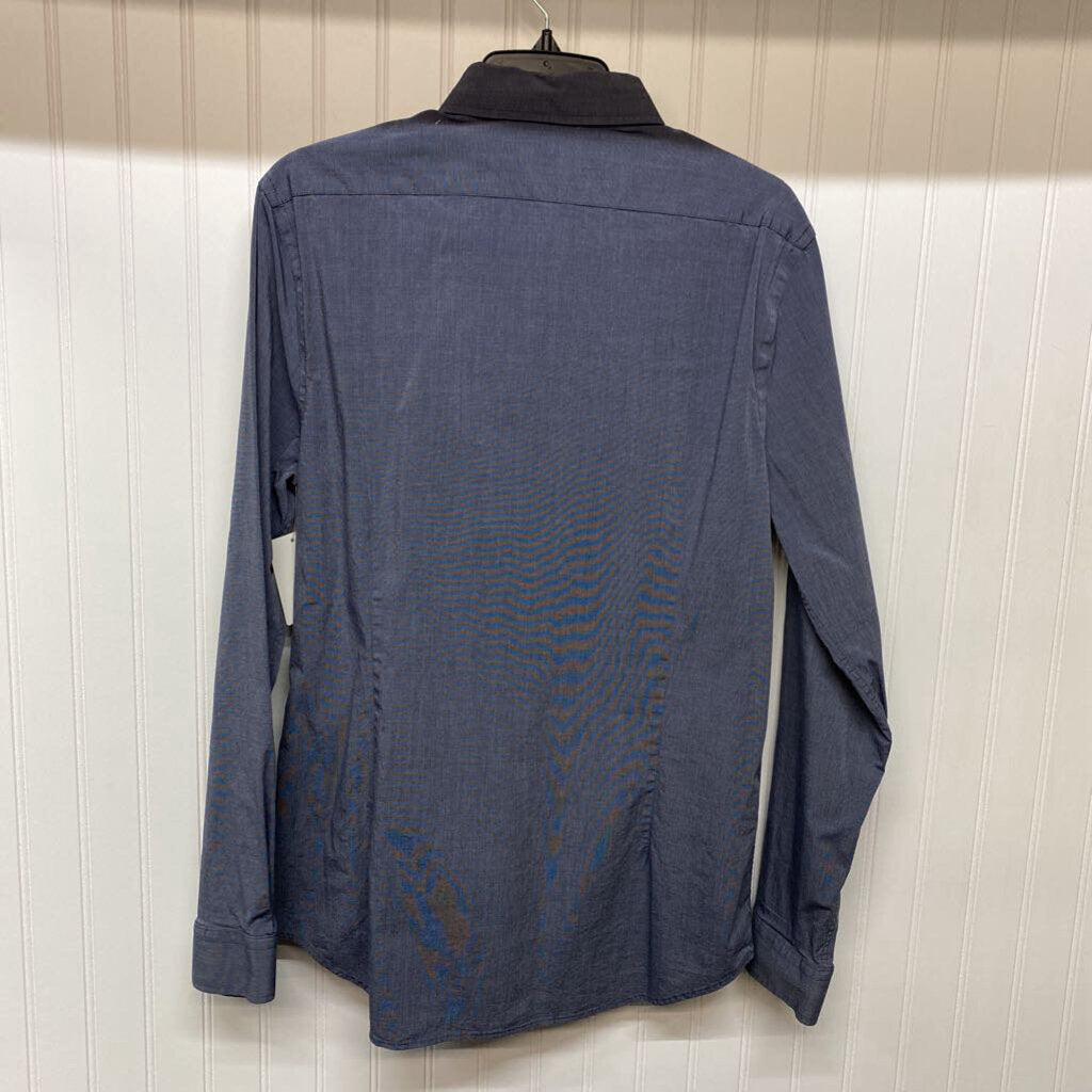 LONG SLEEVED DRESS SHIRT