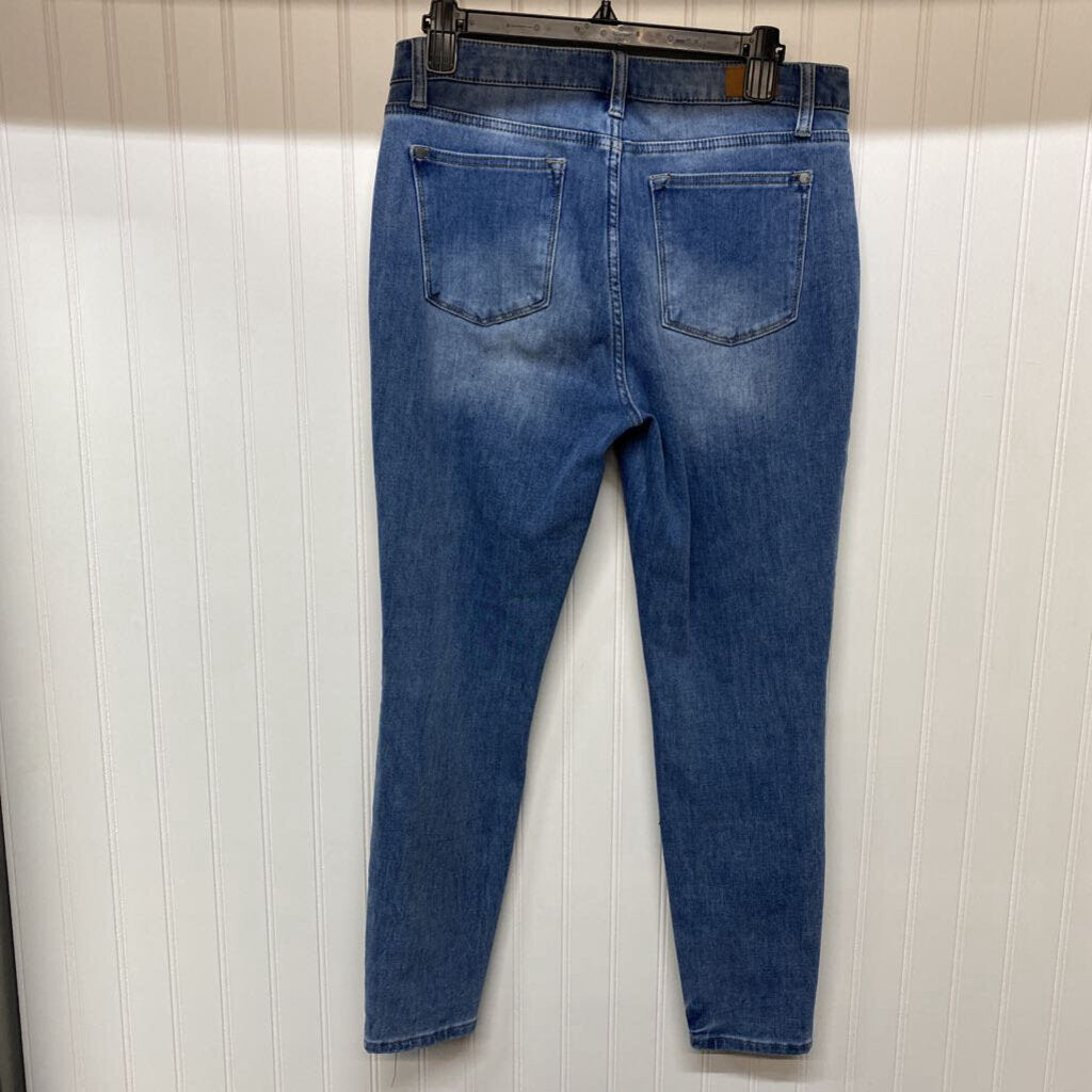 LADIES JEANS