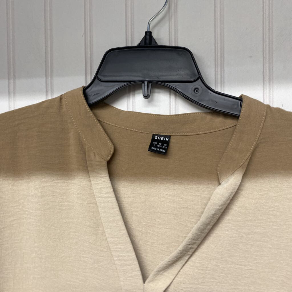 *SHORT SLEEVE V NECK TOP