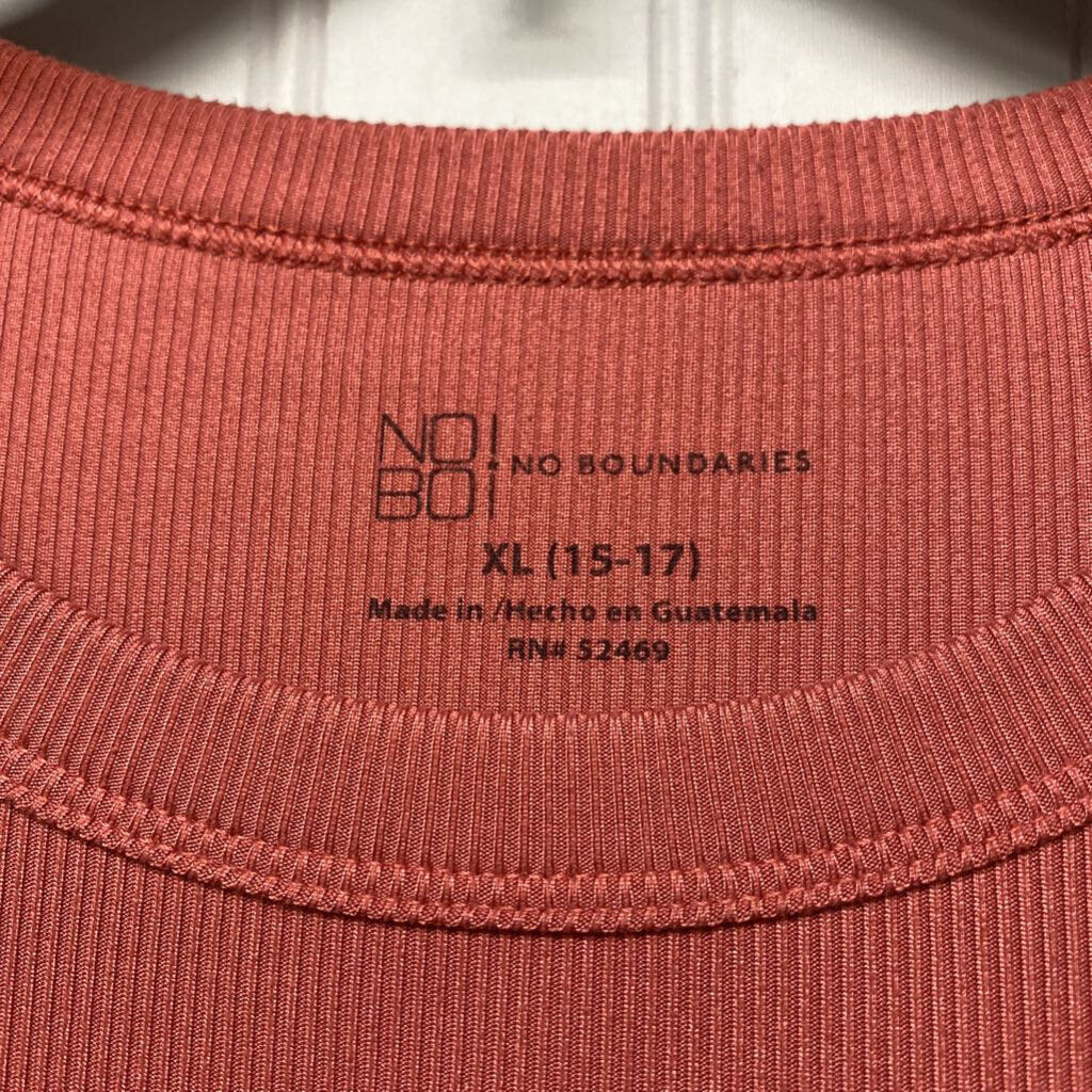 LONG SLEEVE KNIT TOP