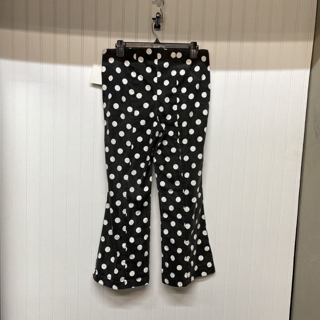 BLACK AND WHITE POLKA DOTS