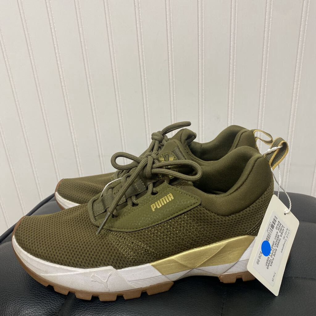 PUMA MEMORY FOAM TENNIS SHOE