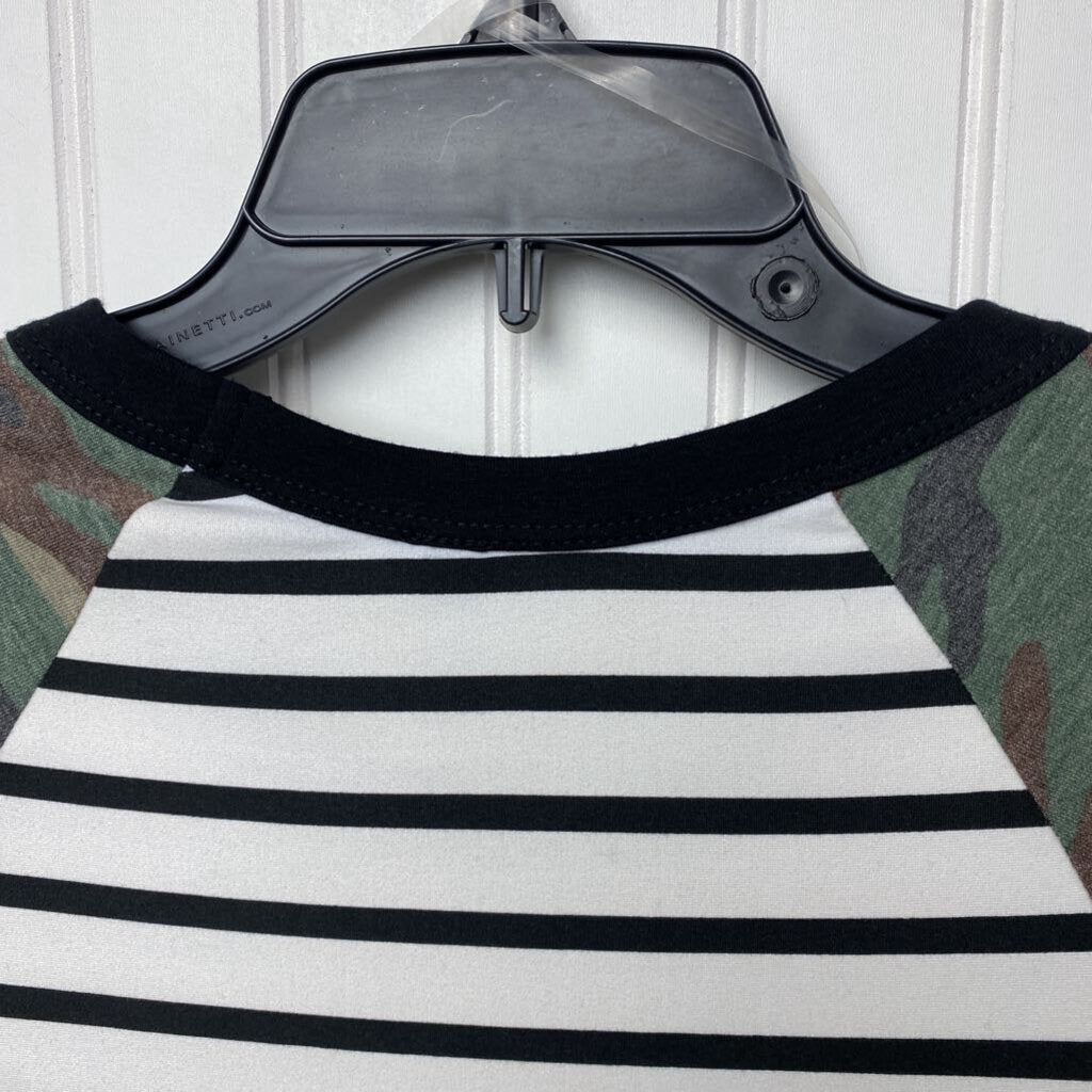 *CAMO AND STRIPE WITH LACE