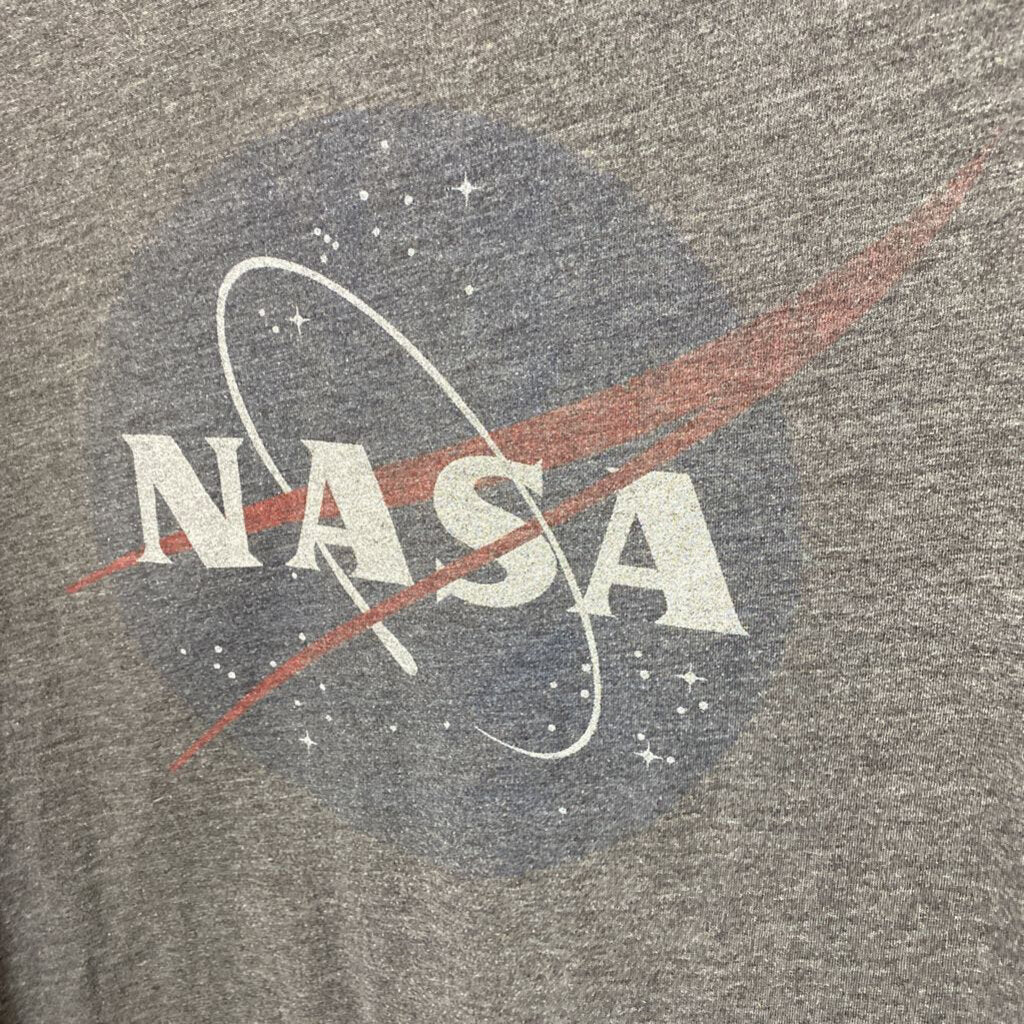 NASA GRAPHIC TEE