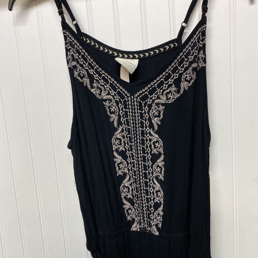 SPAGHETTI STRAP SUNDRESS