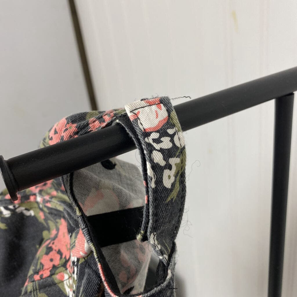 FLORAL BASEBALL HAT