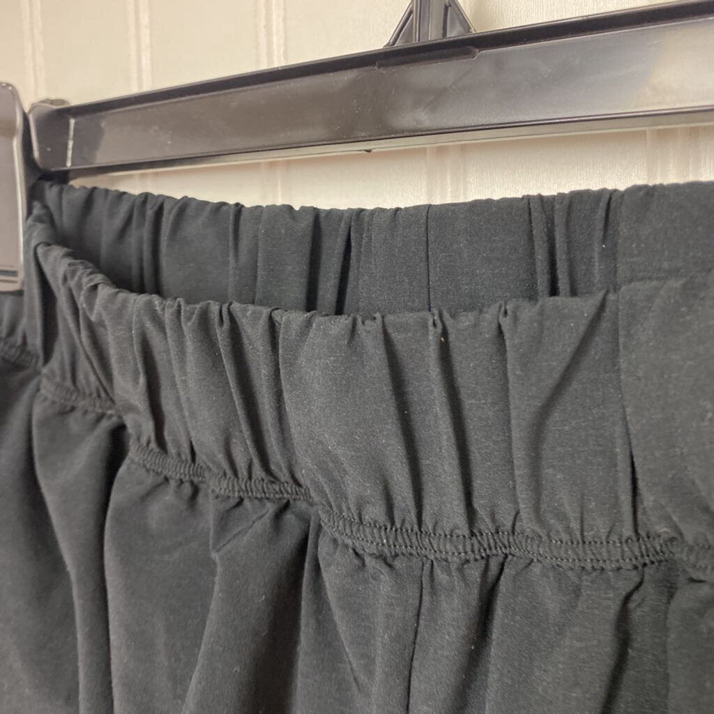 BLACK ACTIVE SHORTS