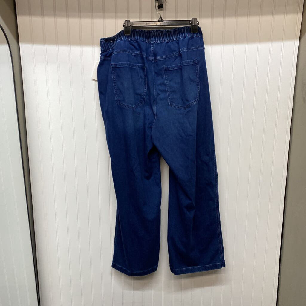 DENIM JEANS
