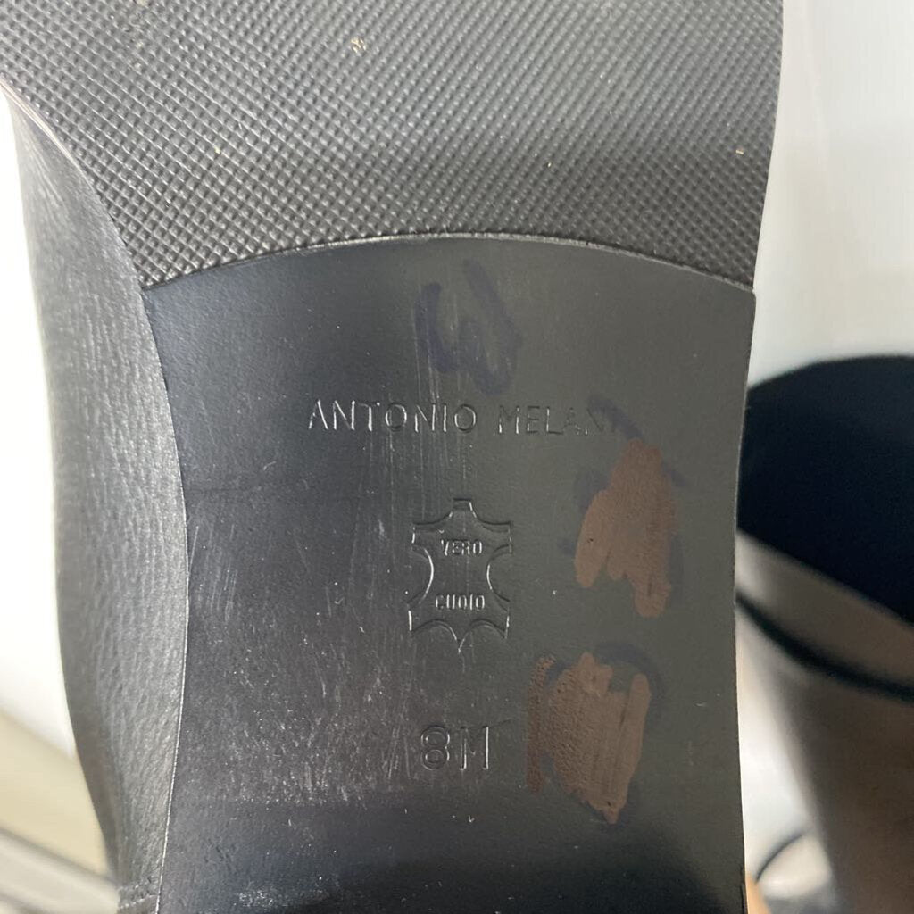 TALL LEATHER BOOTS