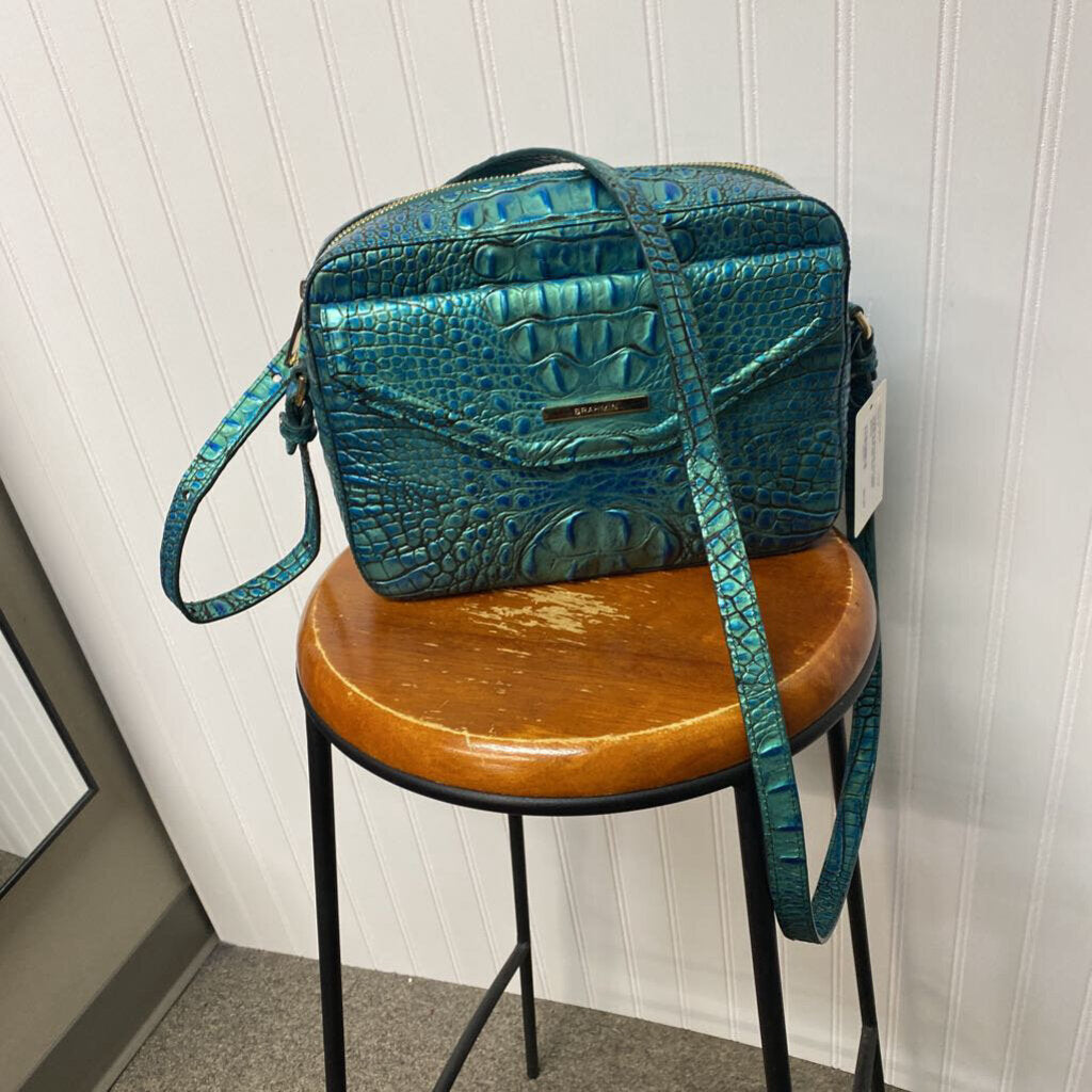 TEXTURED PURSE HIGH END