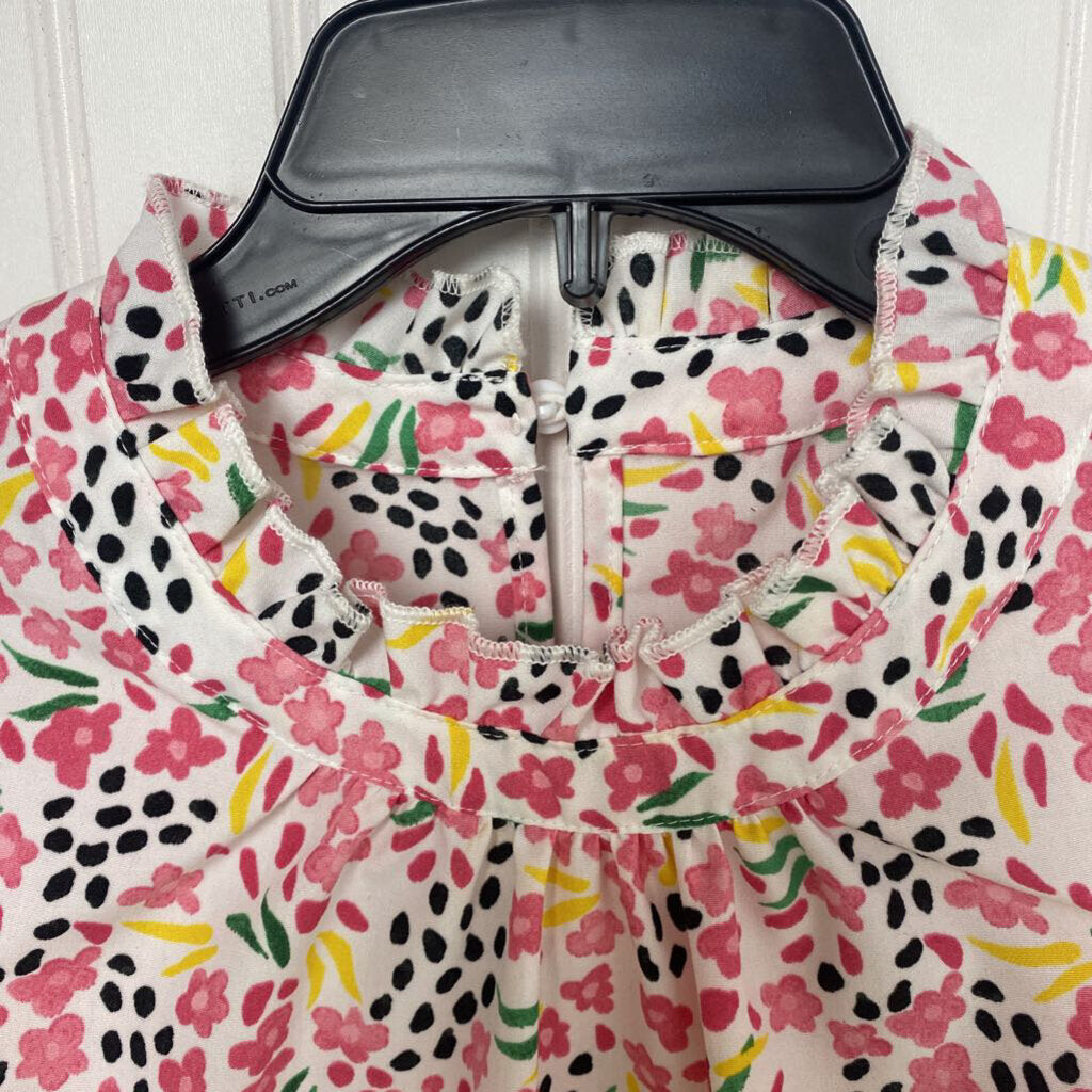 FLORAL RUFFLED SLEEVLESS TOP