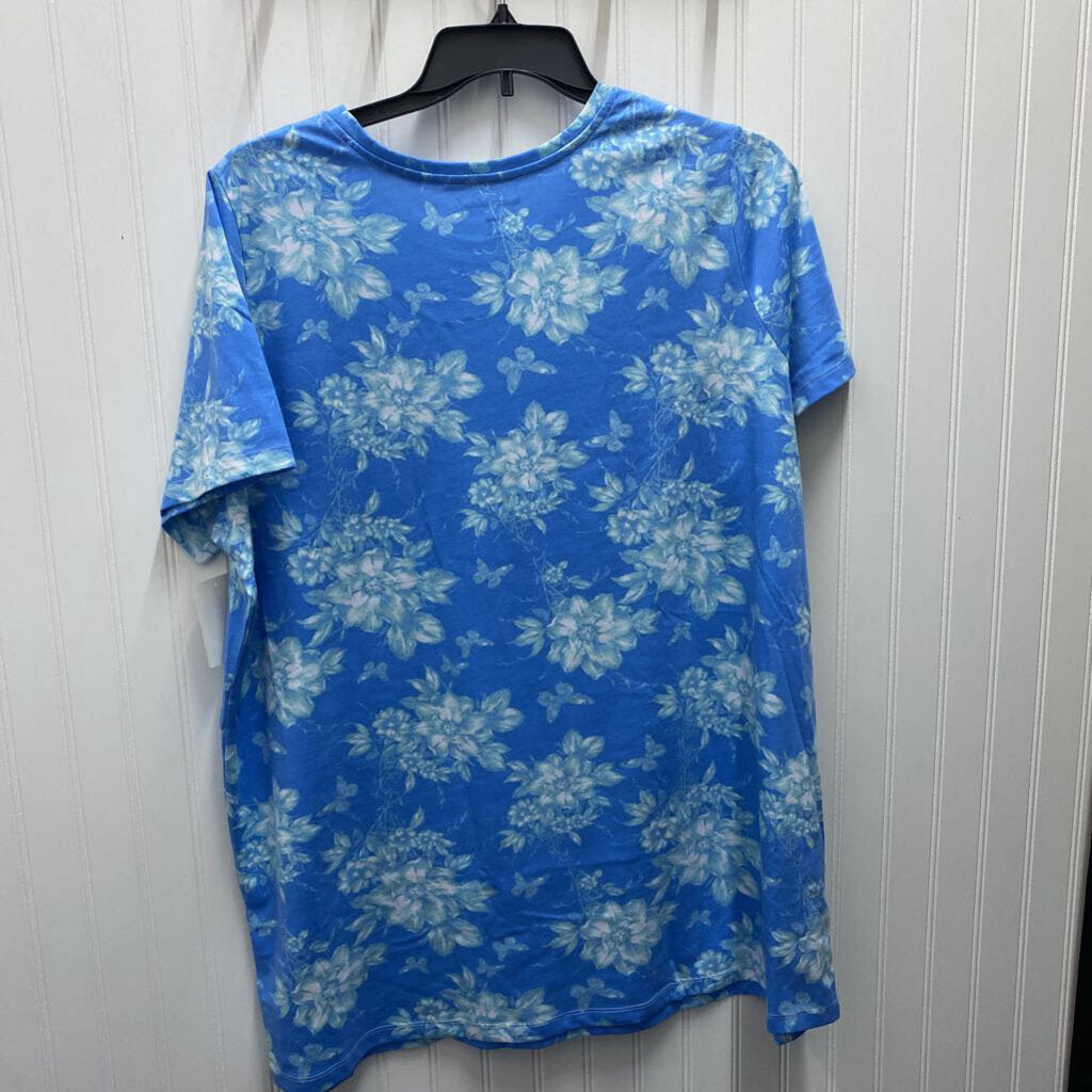 SHORT SLEEVED TOP