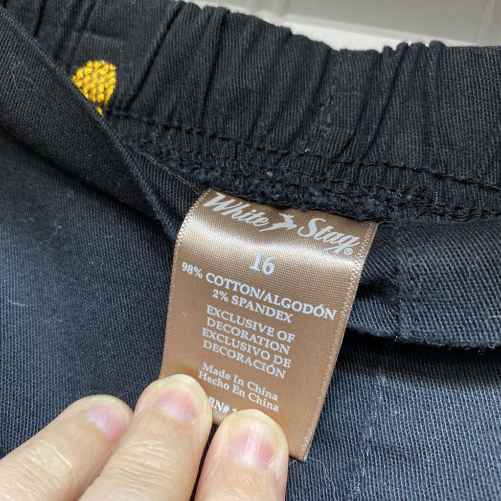 EMBROIDERED CAPRI PANTS