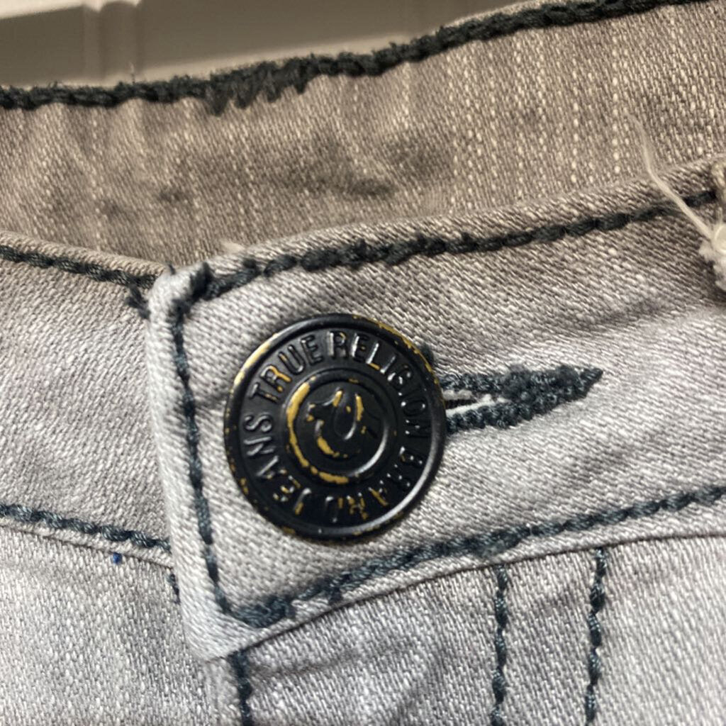 STRAIGHT LEG DENIM JEANS