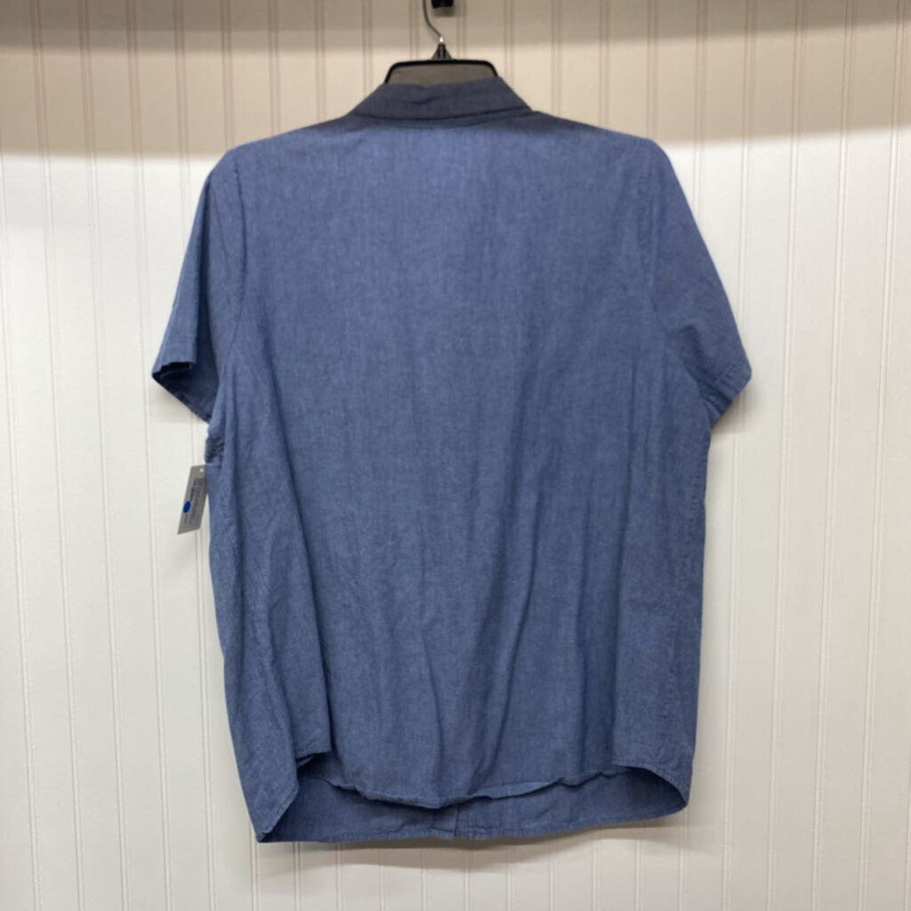 SHORT SLEEVE BUTTON UP