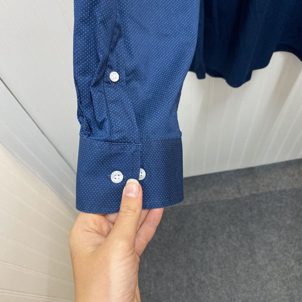 LONG SLEEVE BUTTON UP SHIRT