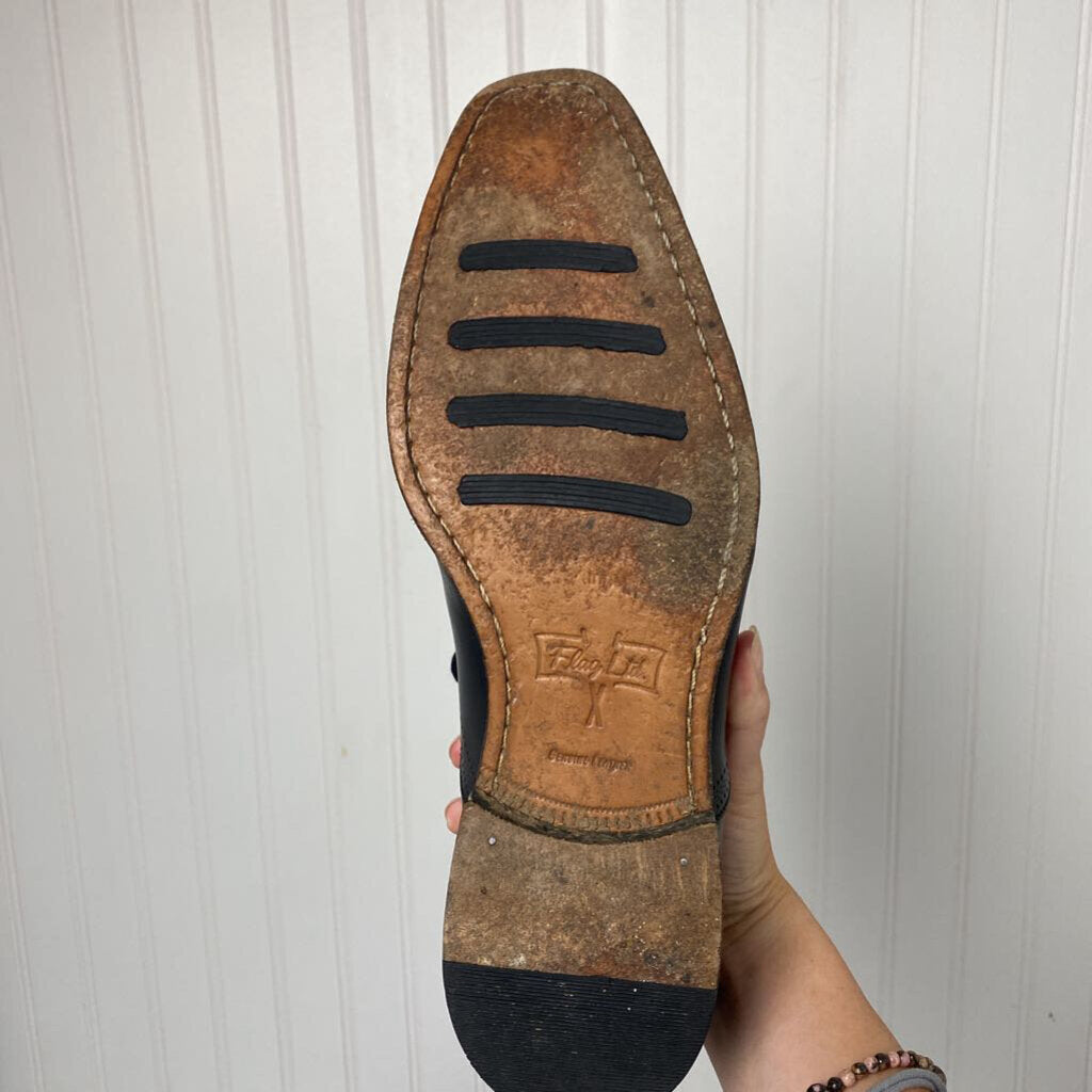 LACE UP DRESS SHOES